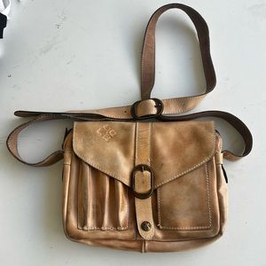 Patricia Nash 100% italic leather crossbody
